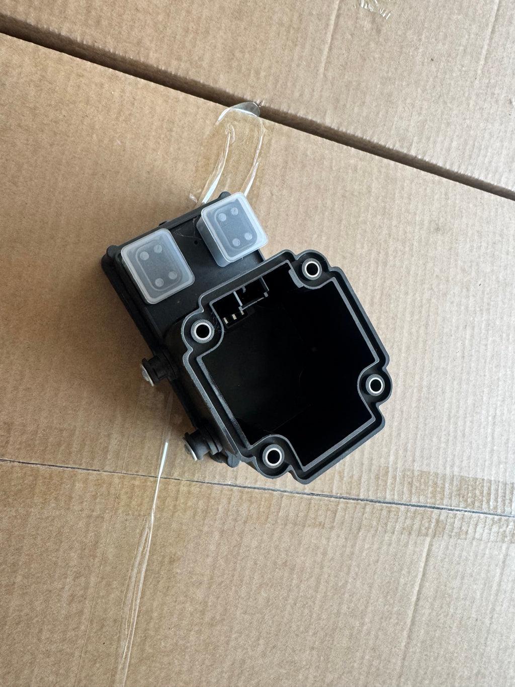 A0001407878 Urea metering pump base dual plug OEM