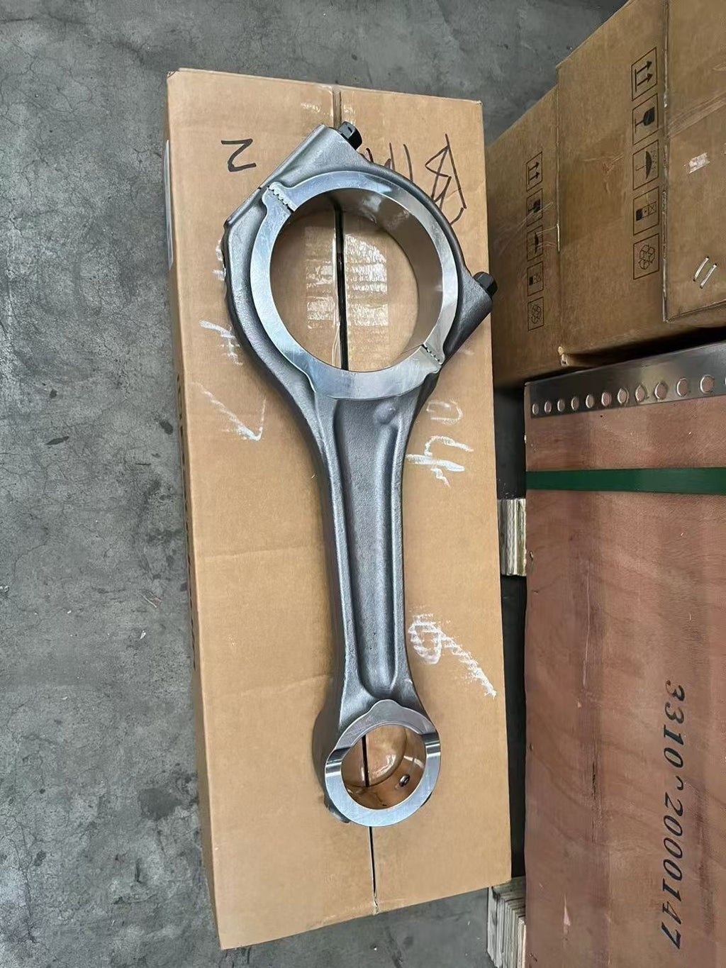 331002000147 Baudouin engine connecting rod OEM