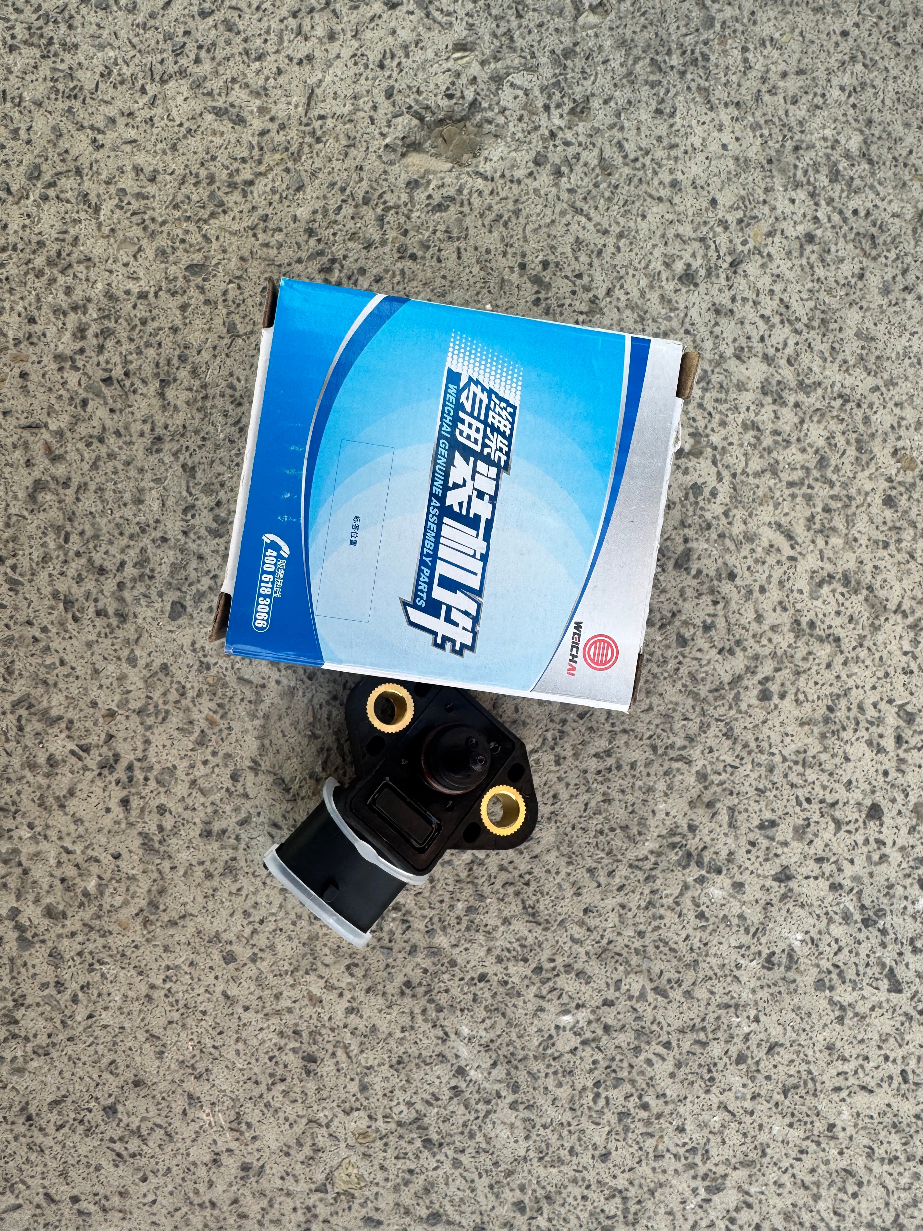 612600090460 Oil Pressure Sensor   OEM