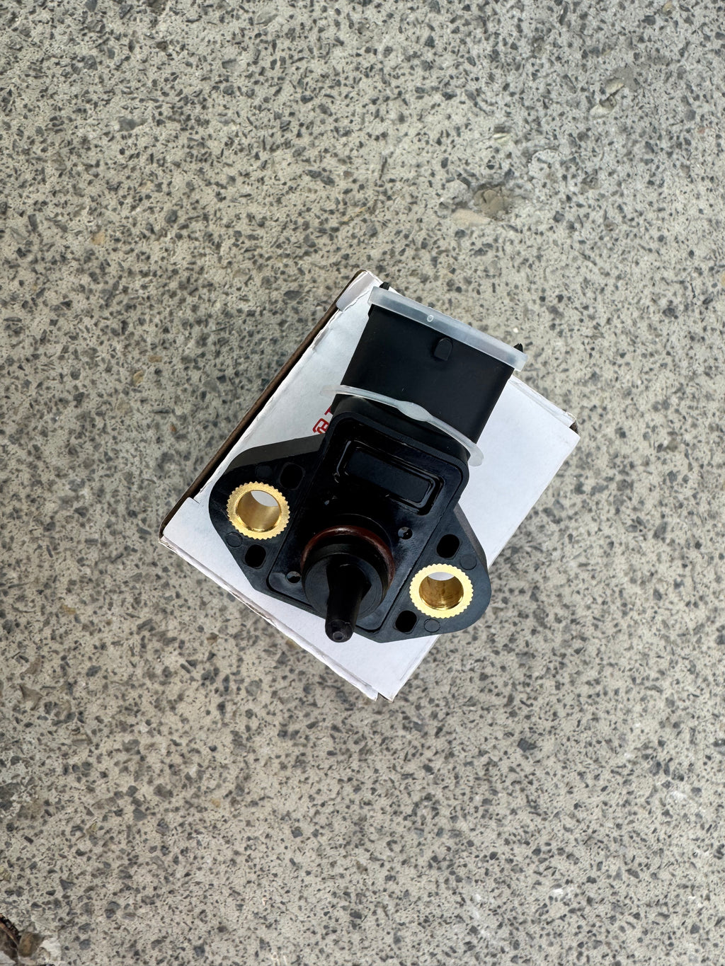 612600090460 Oil Pressure Sensor   OEM