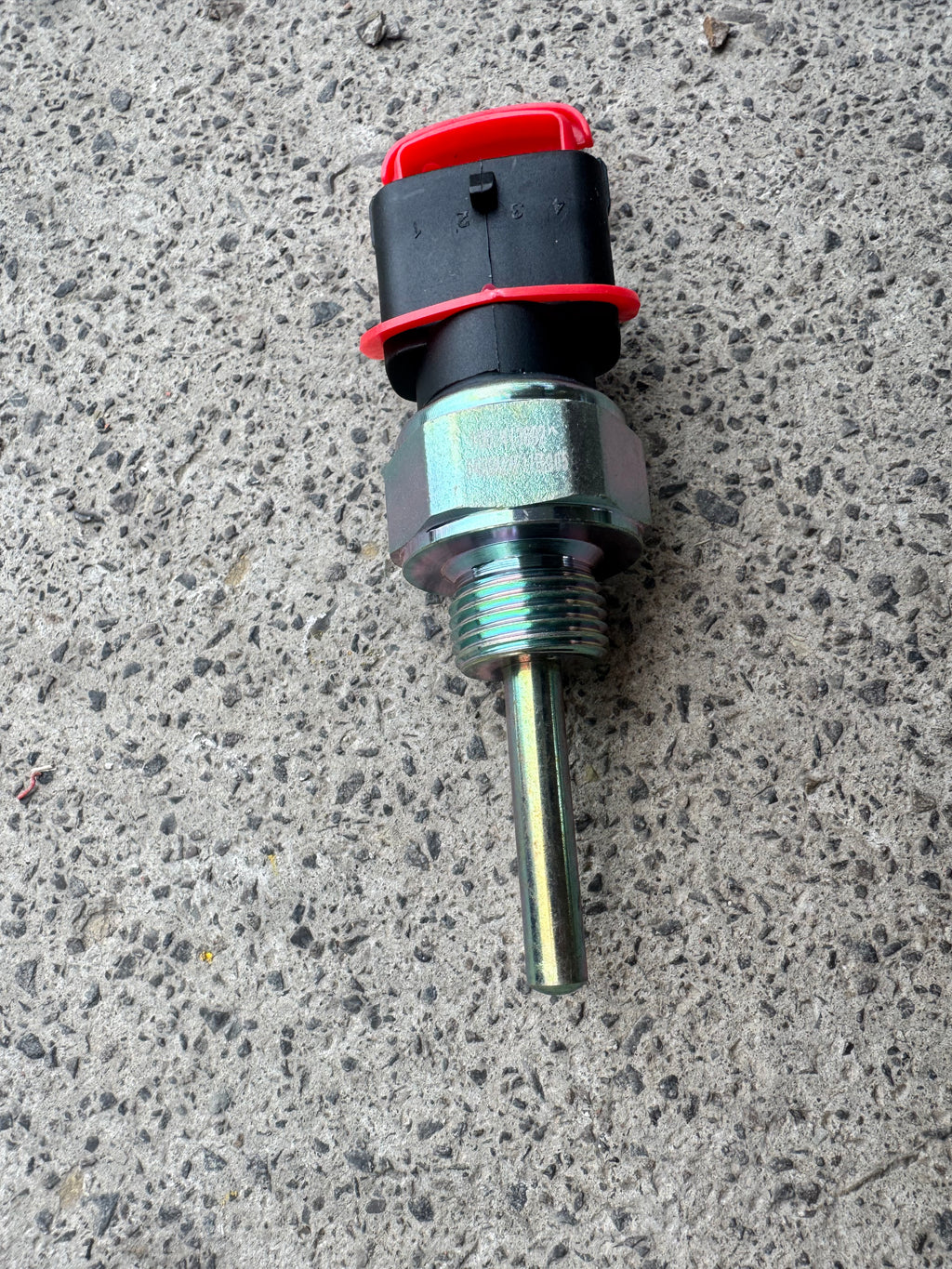 1001413692 Oil Pressure Sensor   OEM