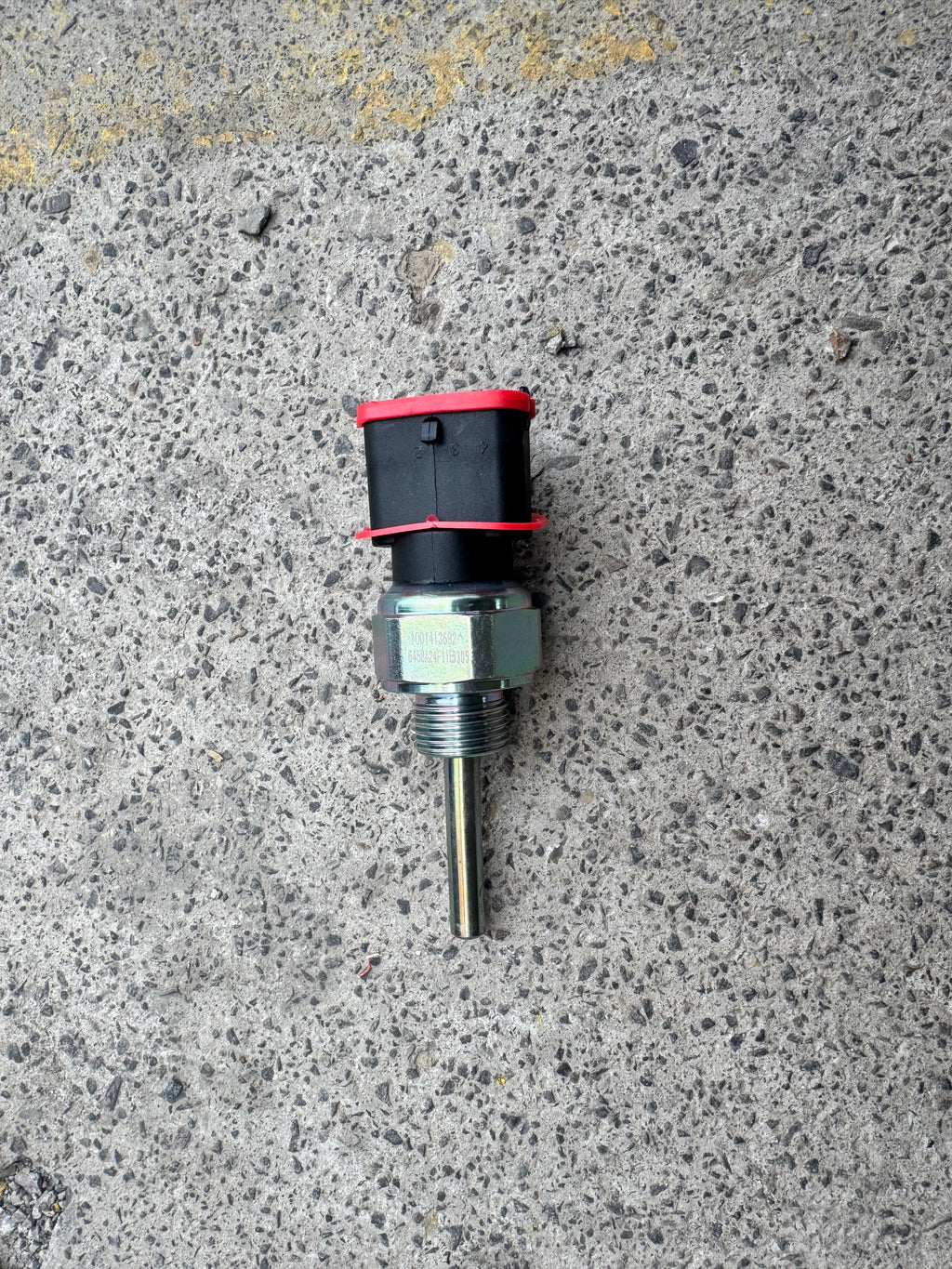 1001413692 Oil Pressure Sensor   OEM