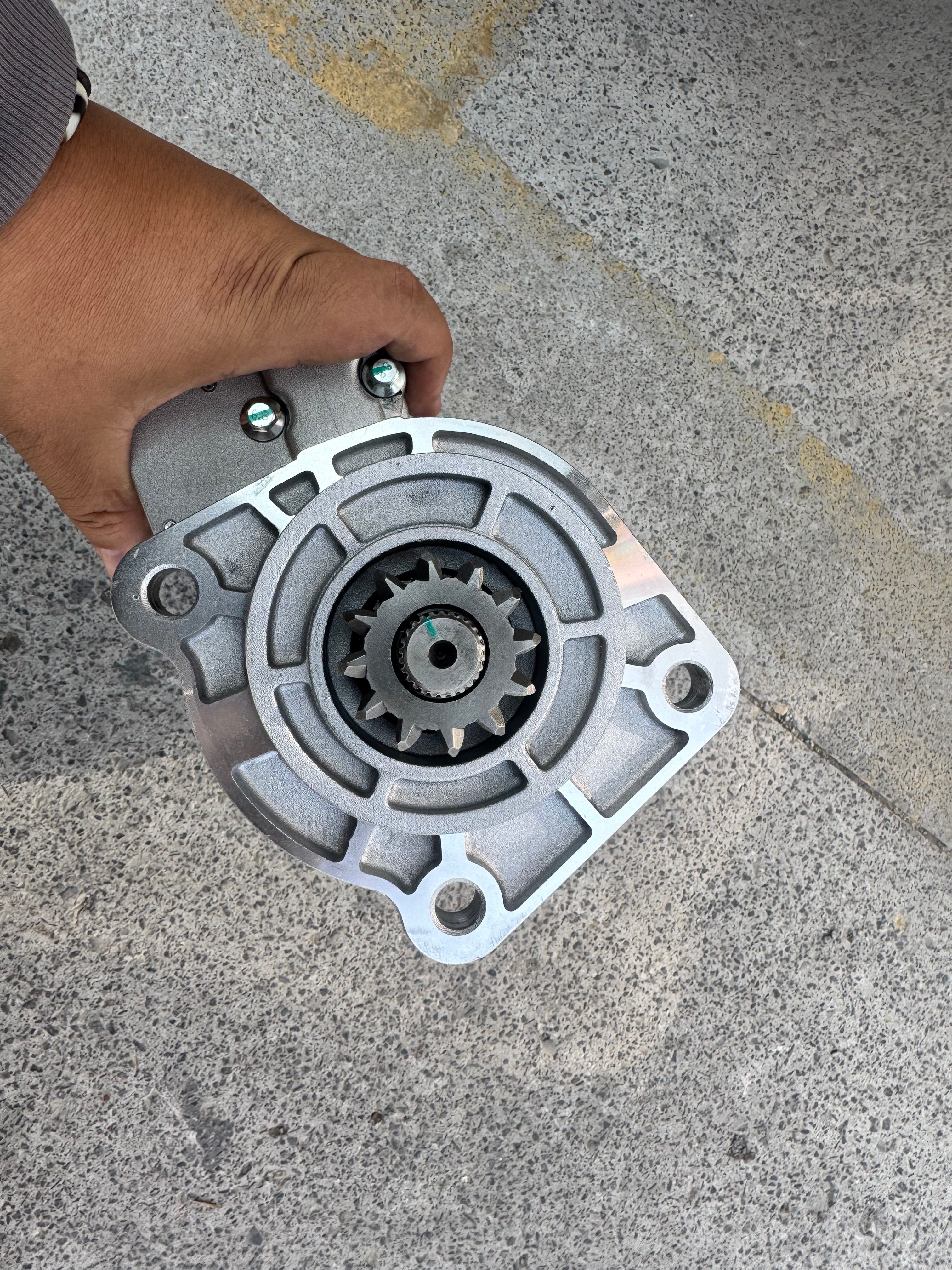 1000750100 Starter OEM