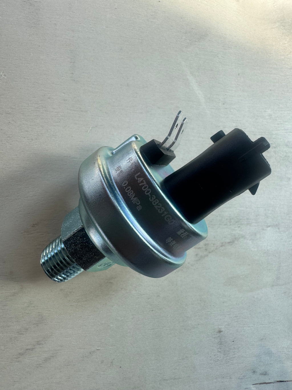 L4700-38231G0 Oil Pressure Sensor OEM