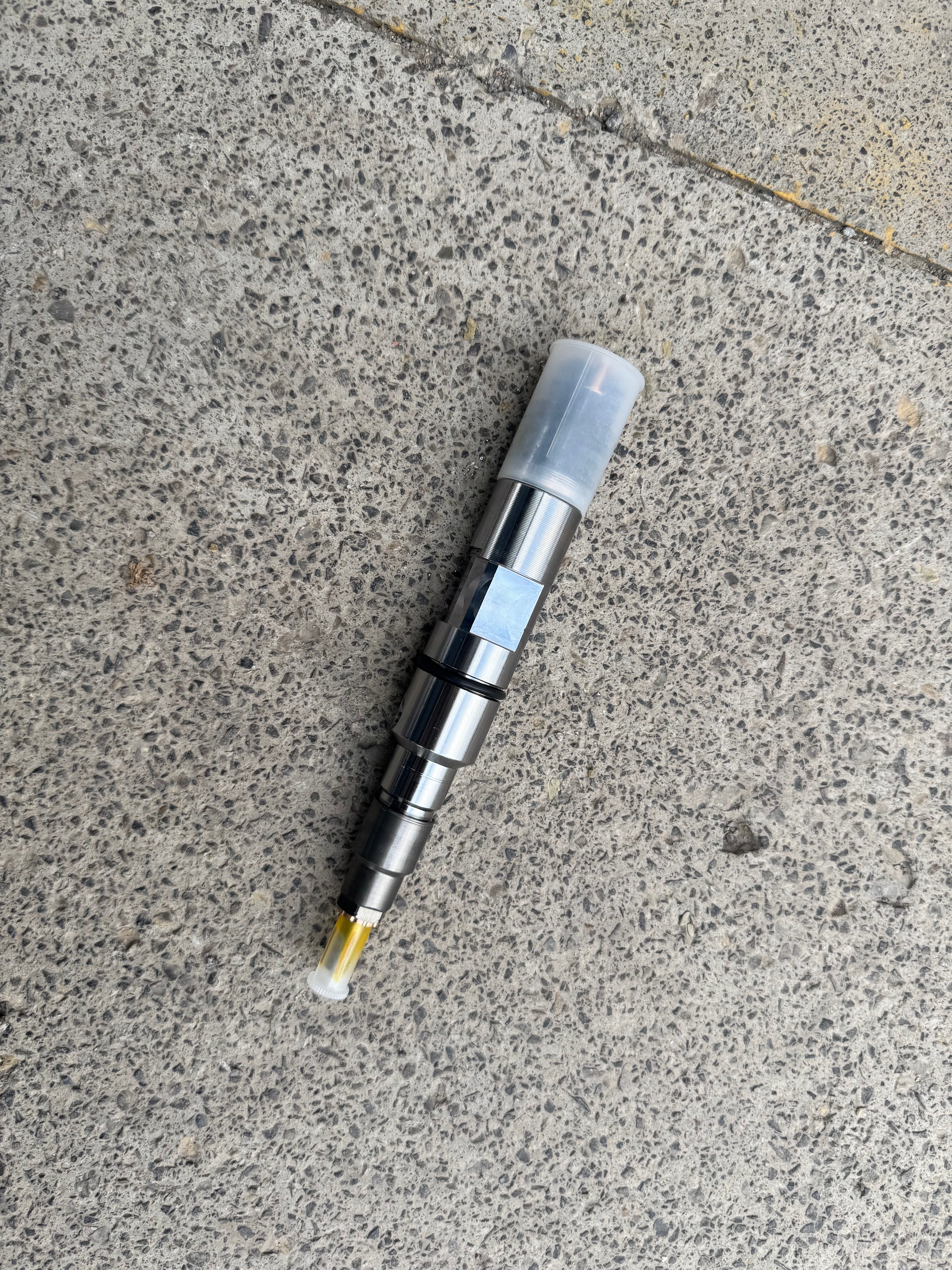 044512066A injector assembly OEM