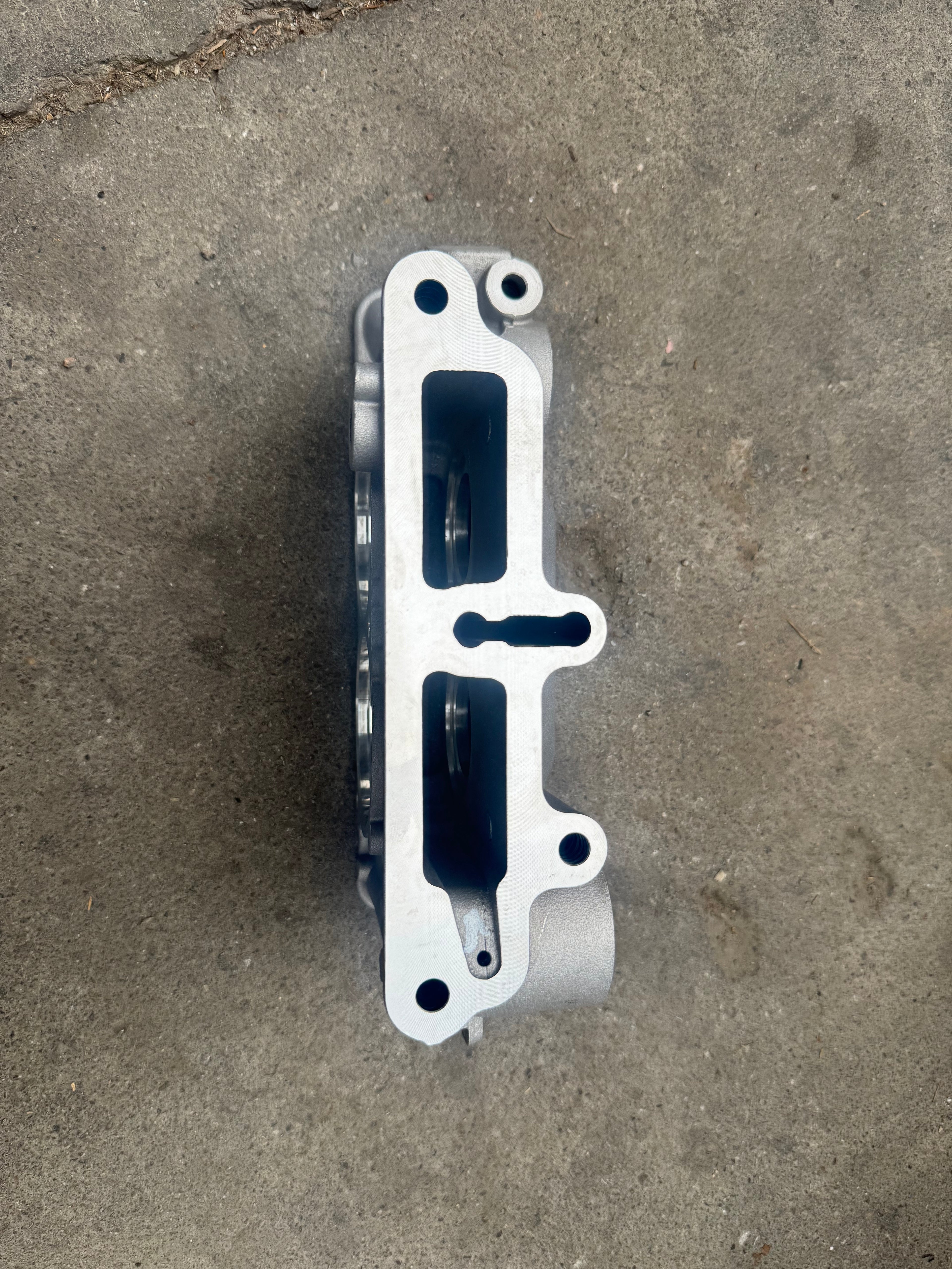 200V06404-0102 Thermostat Housing OEM