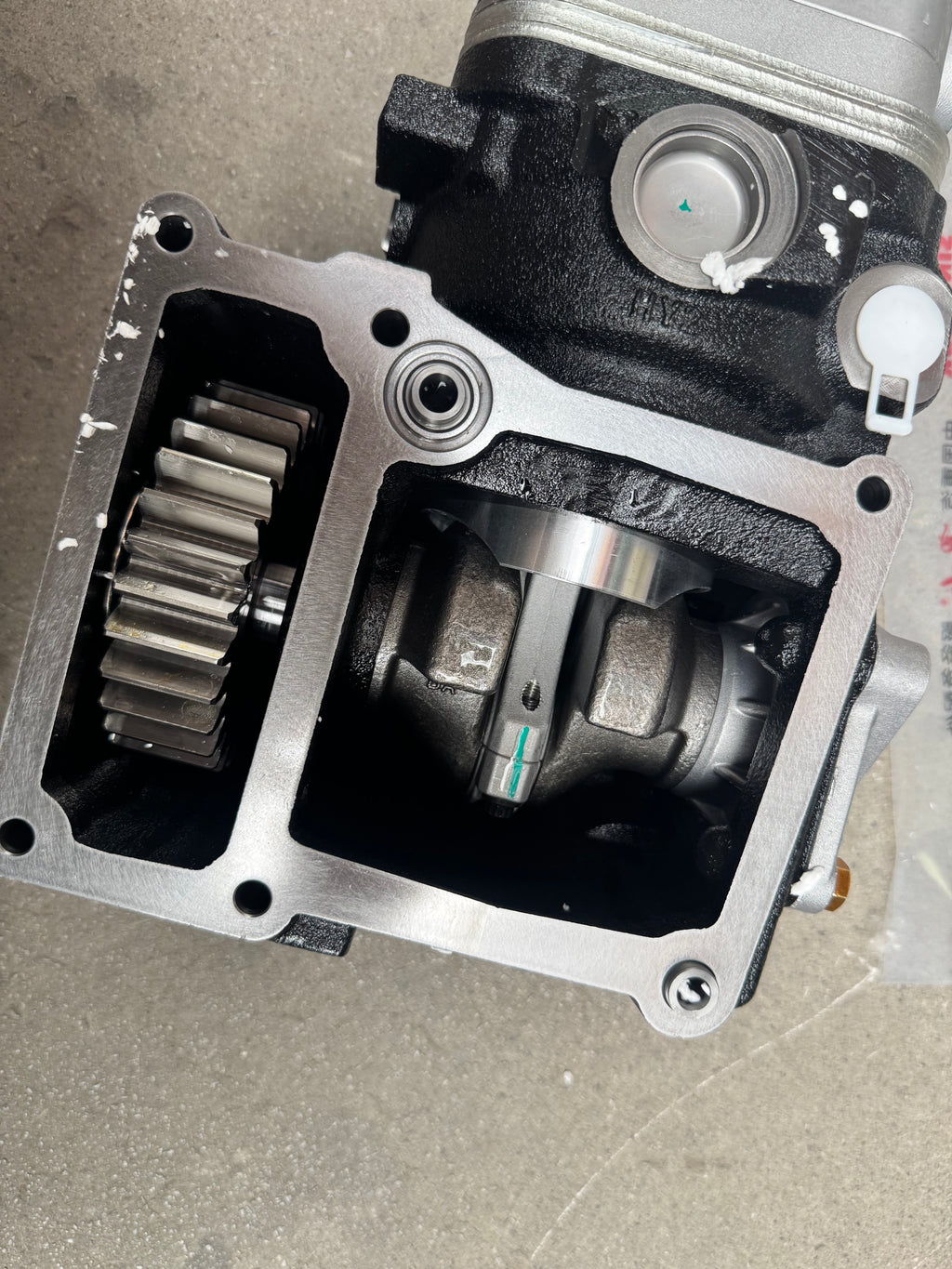 202V54100-7134 Air Compressor OEM