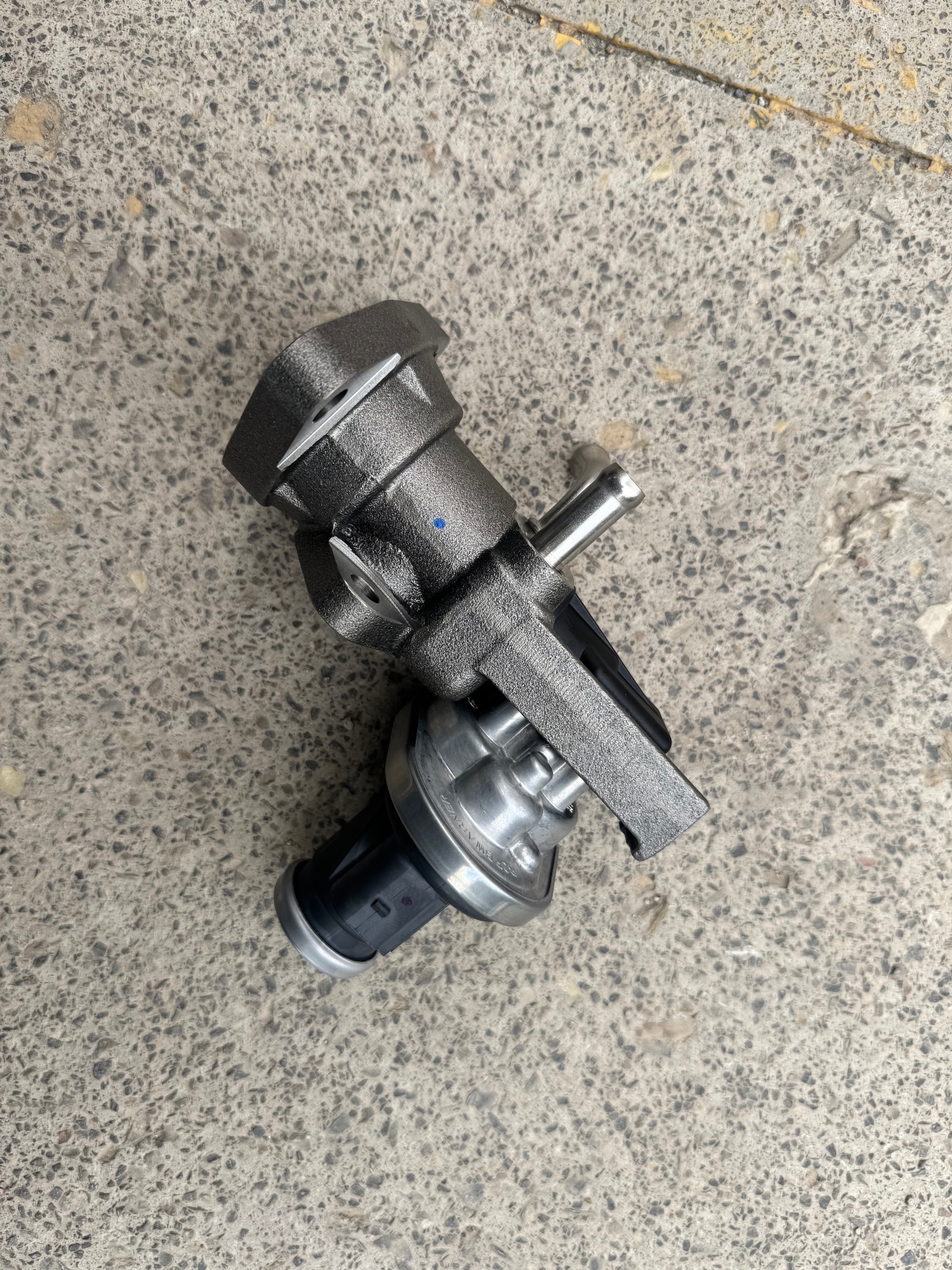 1002186487 EGR valve OEM