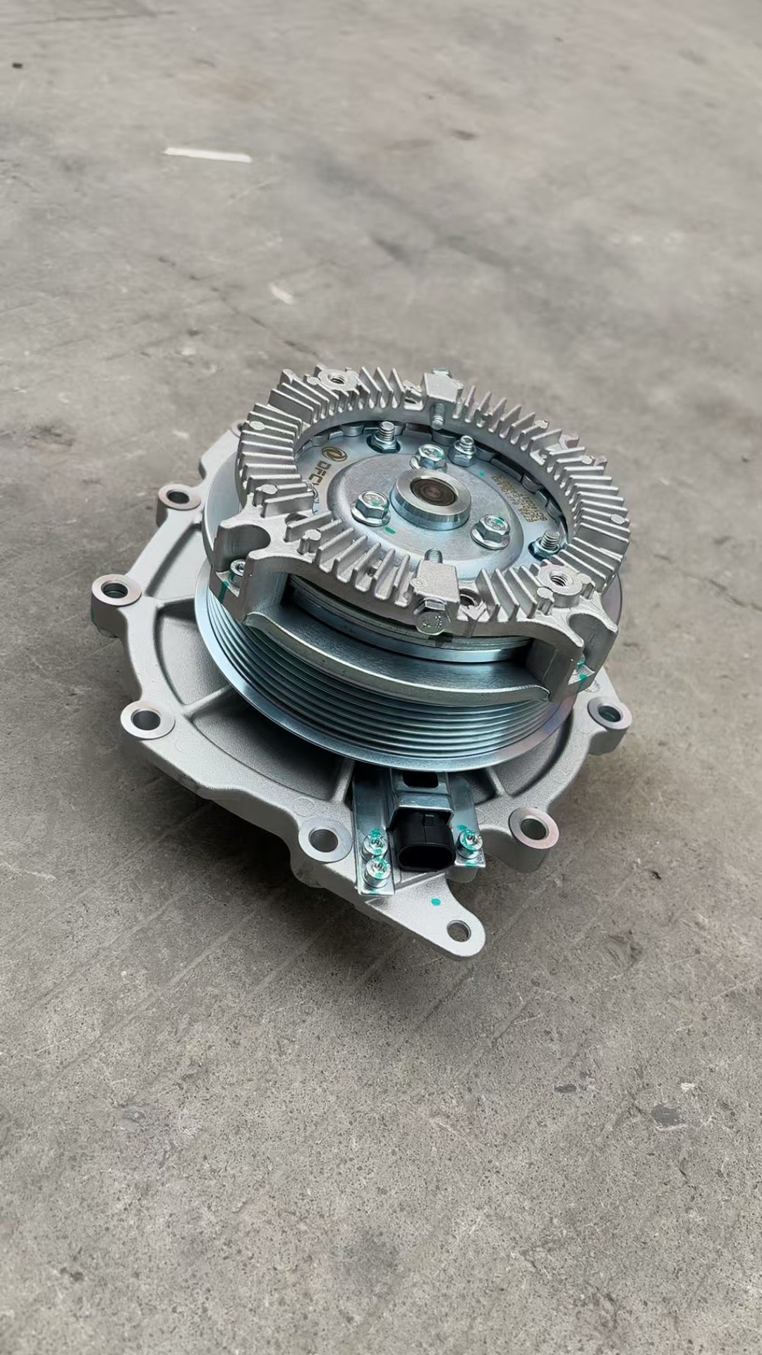 1307010-E9500 Engine Water Pump OEM