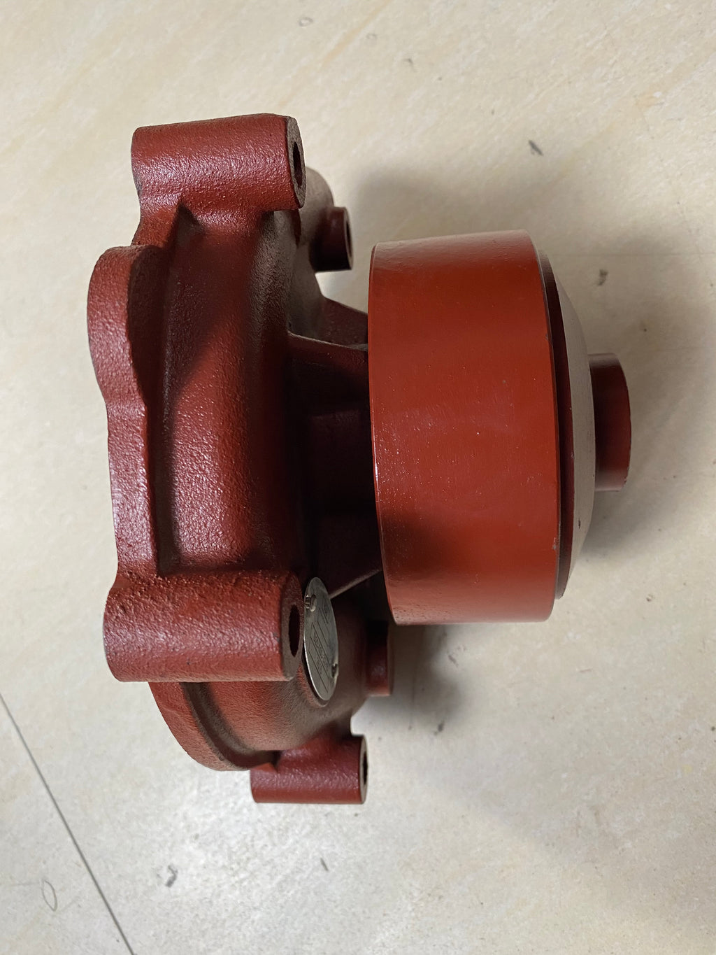 D20-000-32+B engine water pump OEM