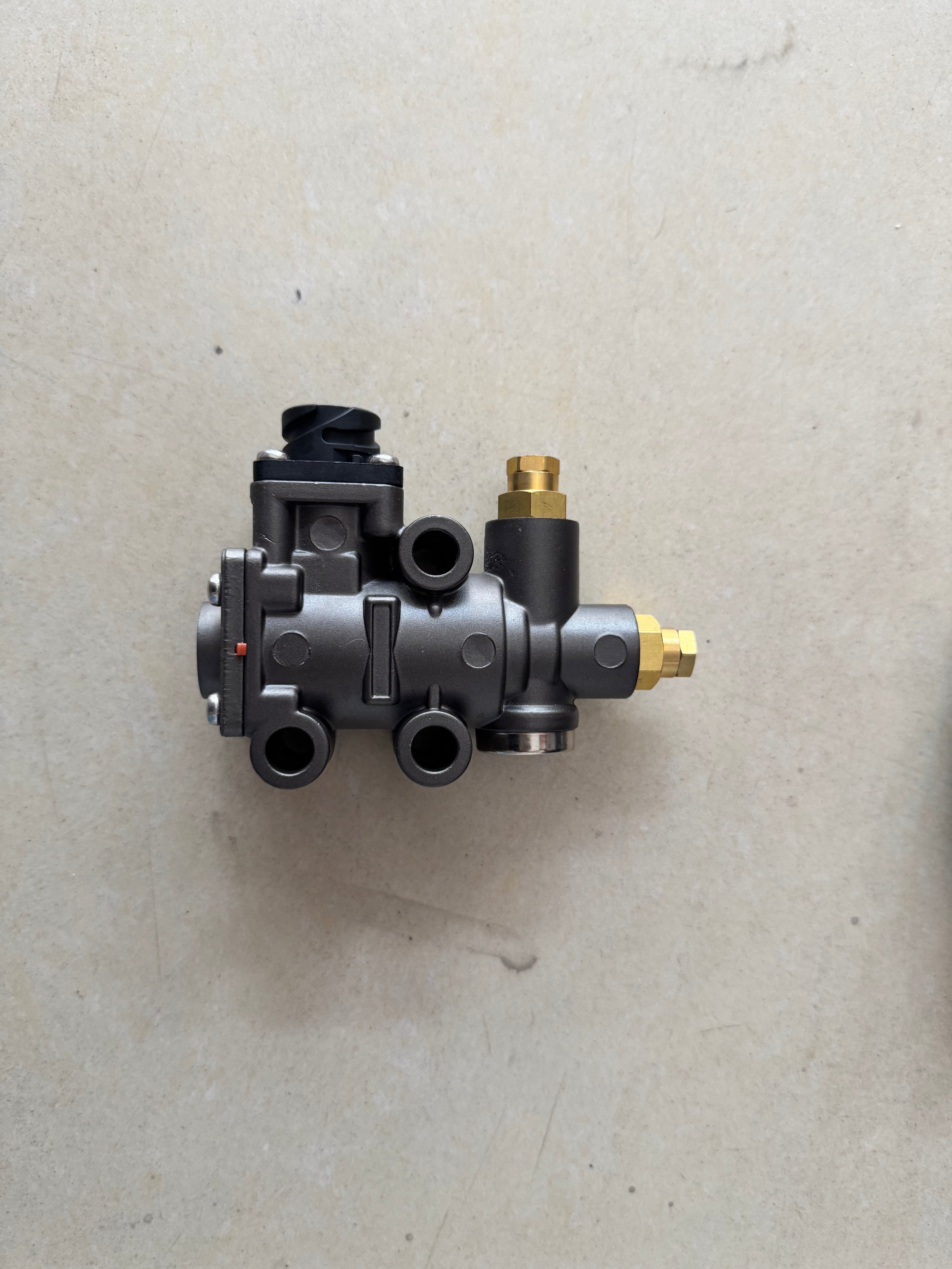 51.25902-0123 Proportional Valve OEM