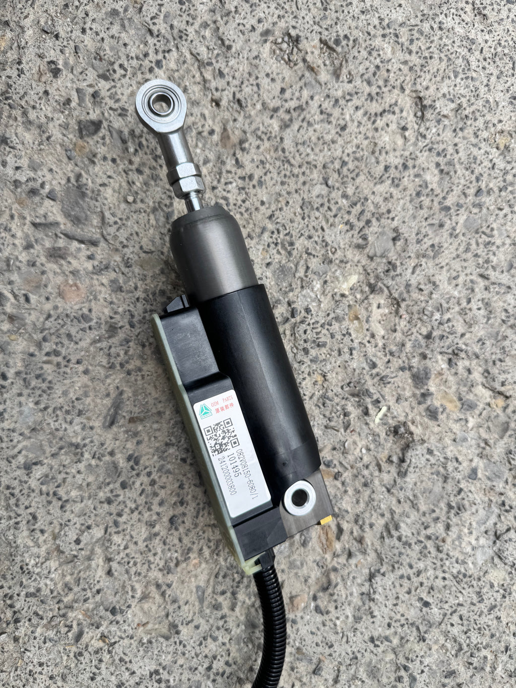 51.08150-0044 082V08150-6080 EGR cylinder OEM