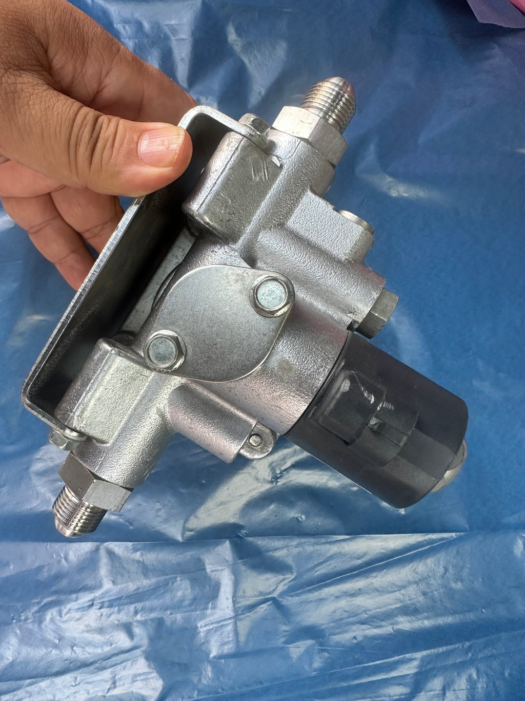 MY200-113C40B-P26 CNG Voltage Regulator OEM
