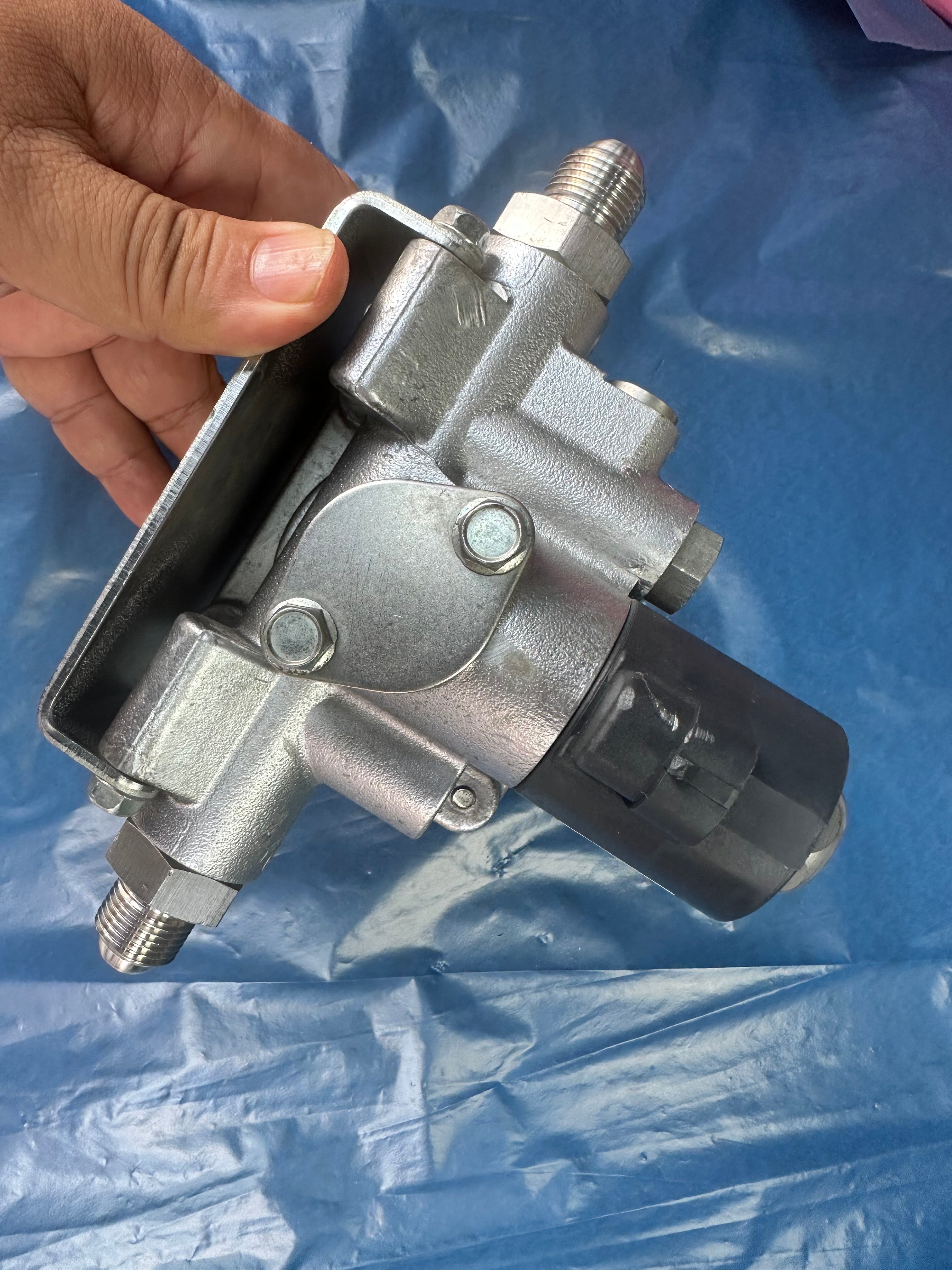 MY200-113C40B-P26 CNG Voltage Regulator OEM