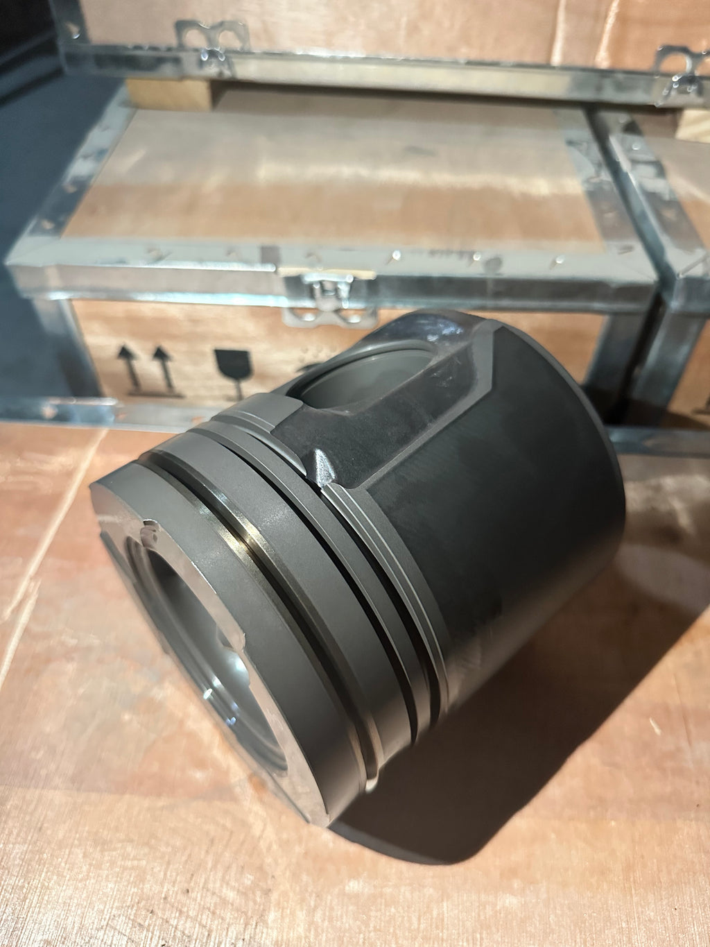 1000076563 piston 612600030054 piston ring 612630010055 cylinder liner 6126300025 piston pin 1003890320 four matching components OEM