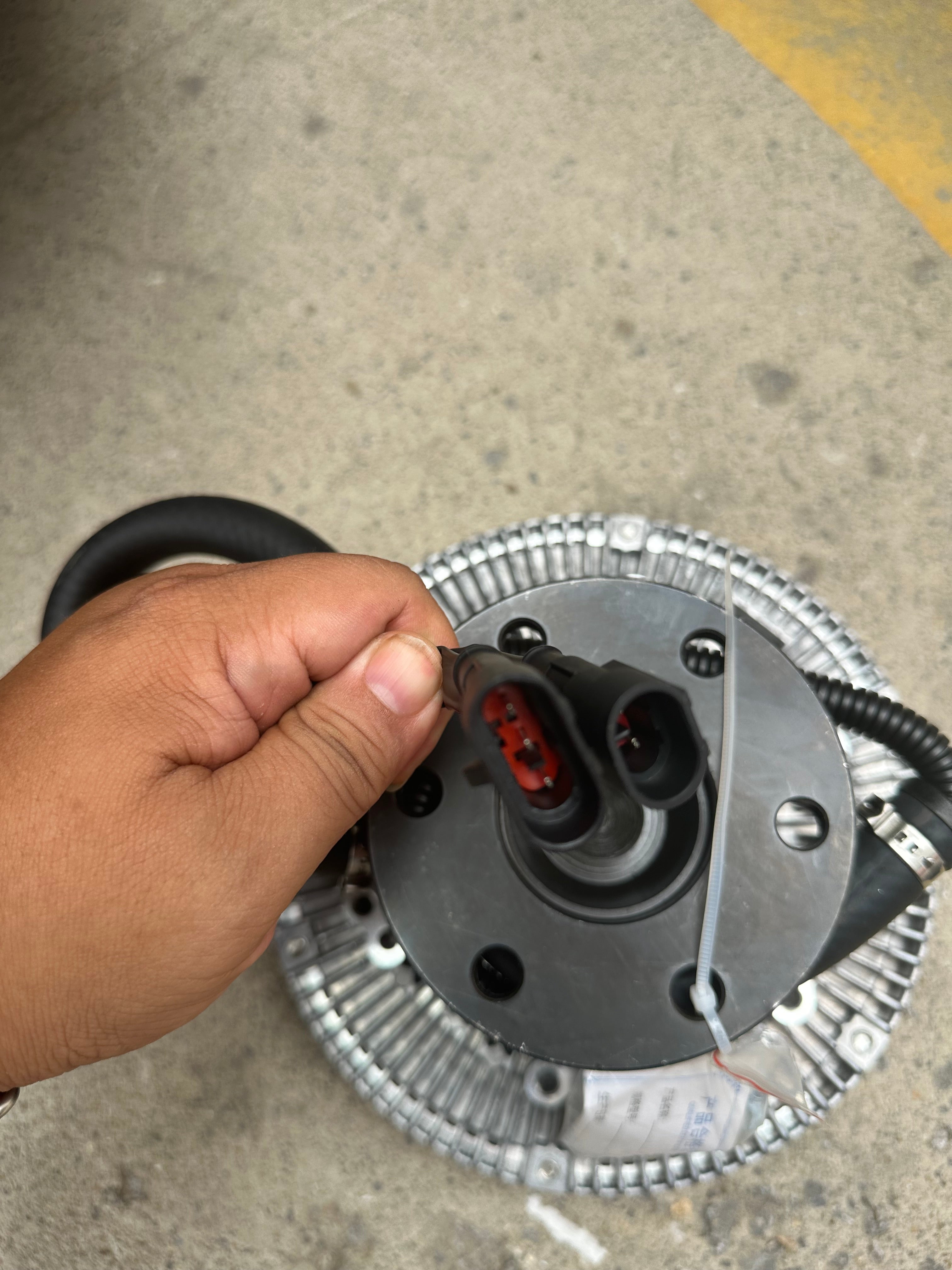 612600061263 Fan Clutch OEM