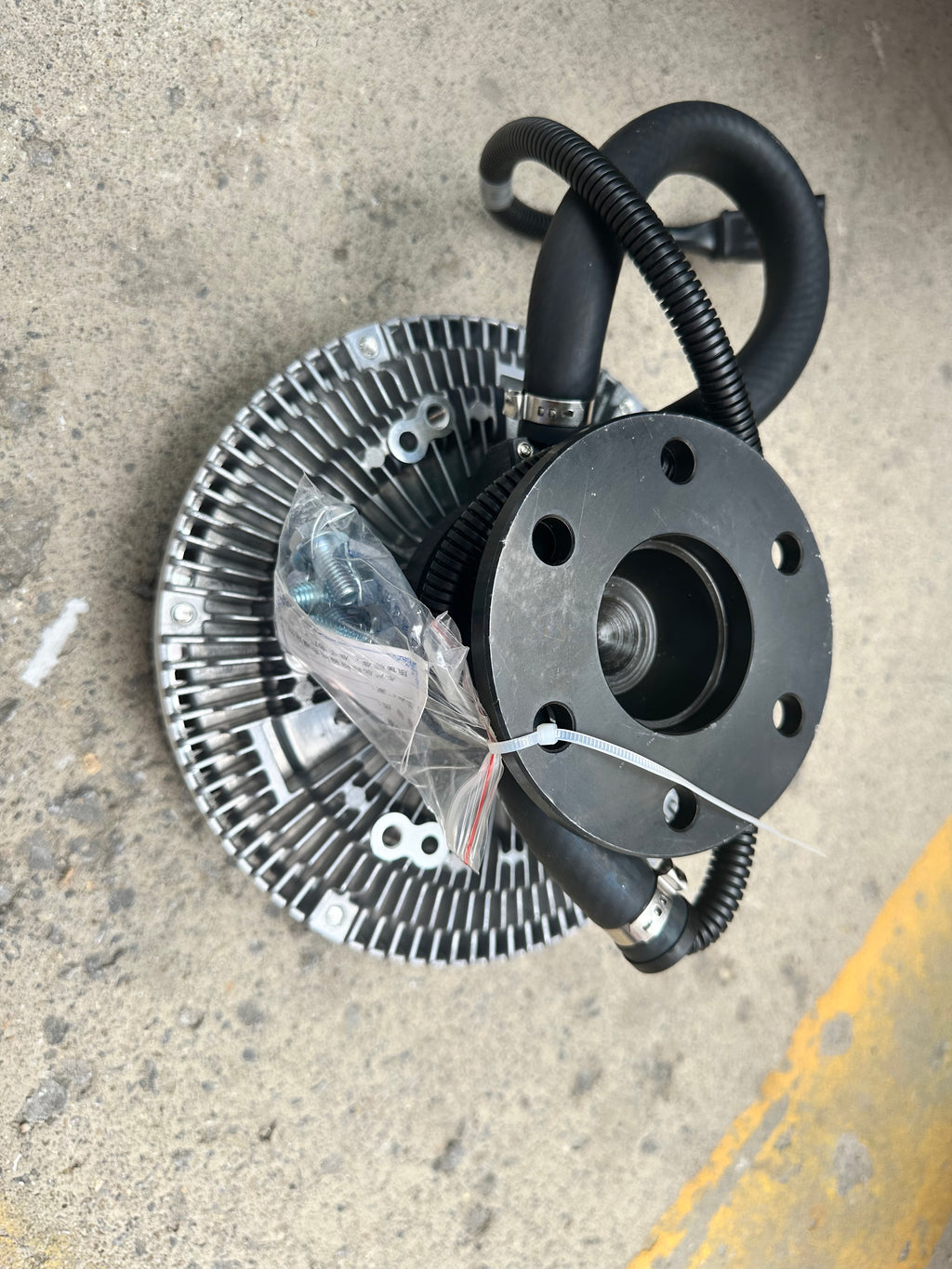 612600061263 Fan Clutch OEM
