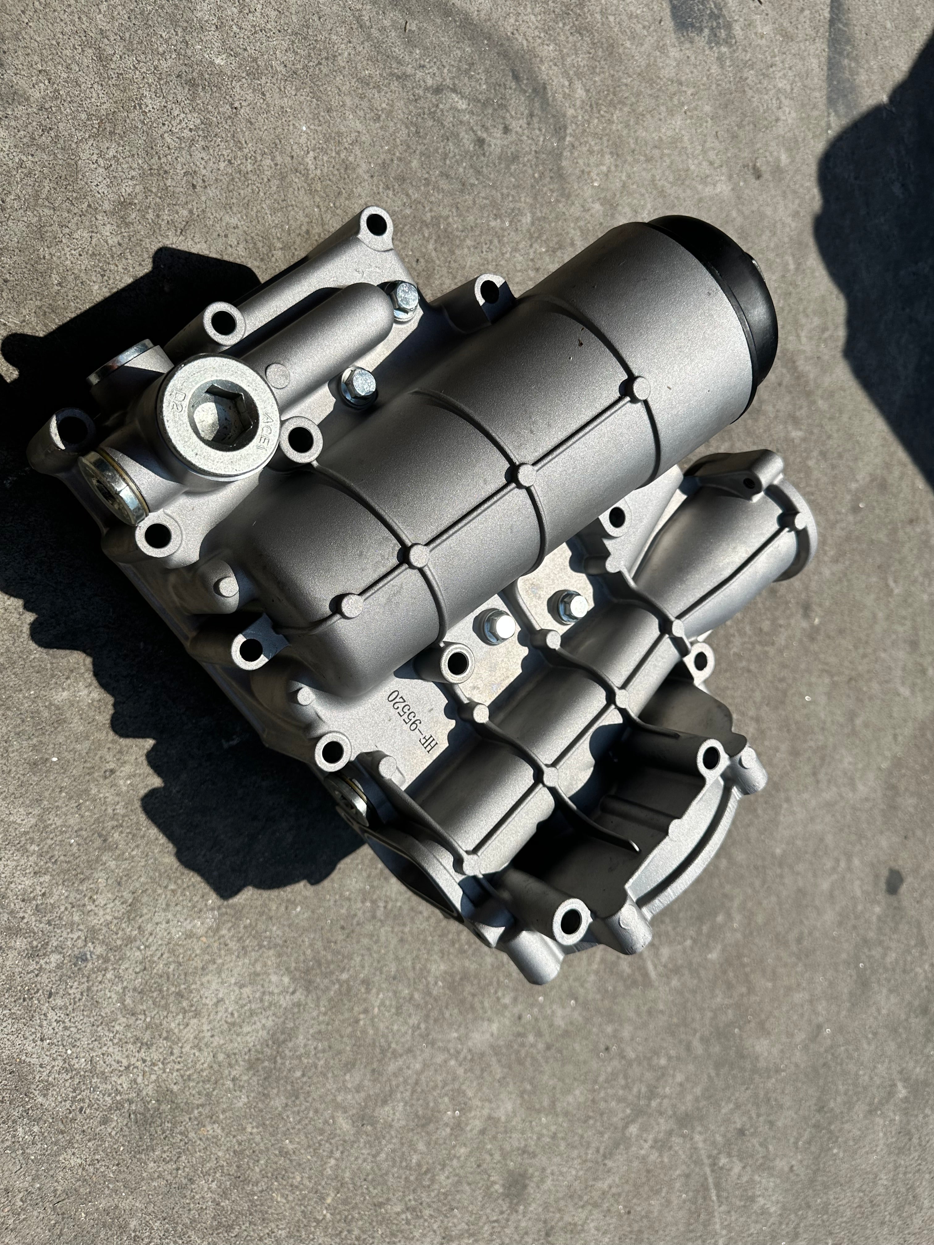 1001995520 1001995523 Oil Cooler Assembly OEM