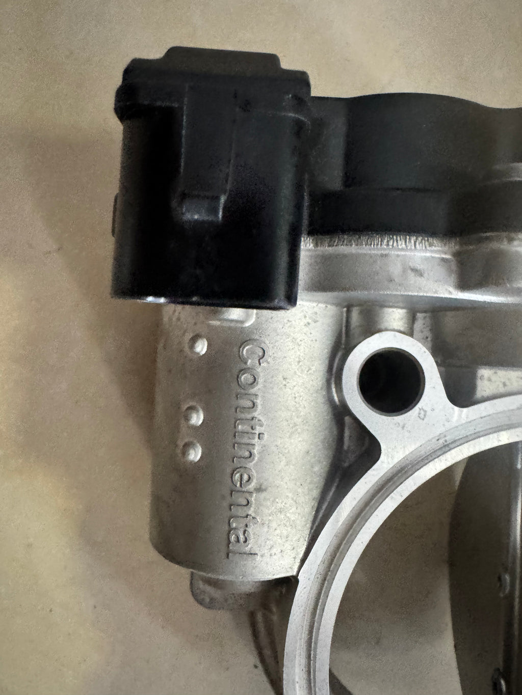 1001333721 Throttle OEM