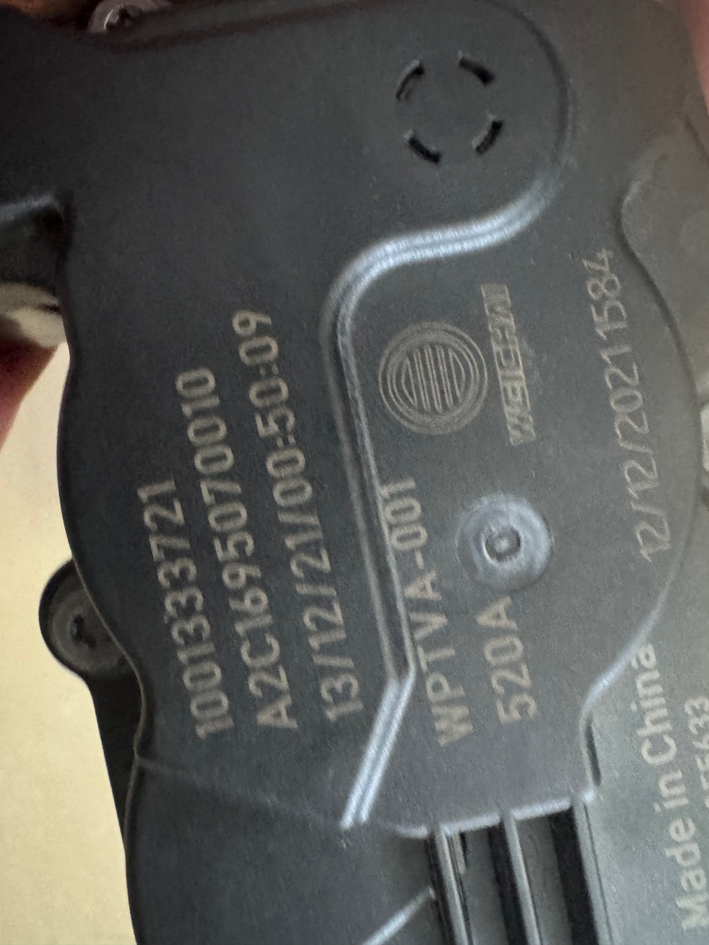 1001333721 Throttle OEM