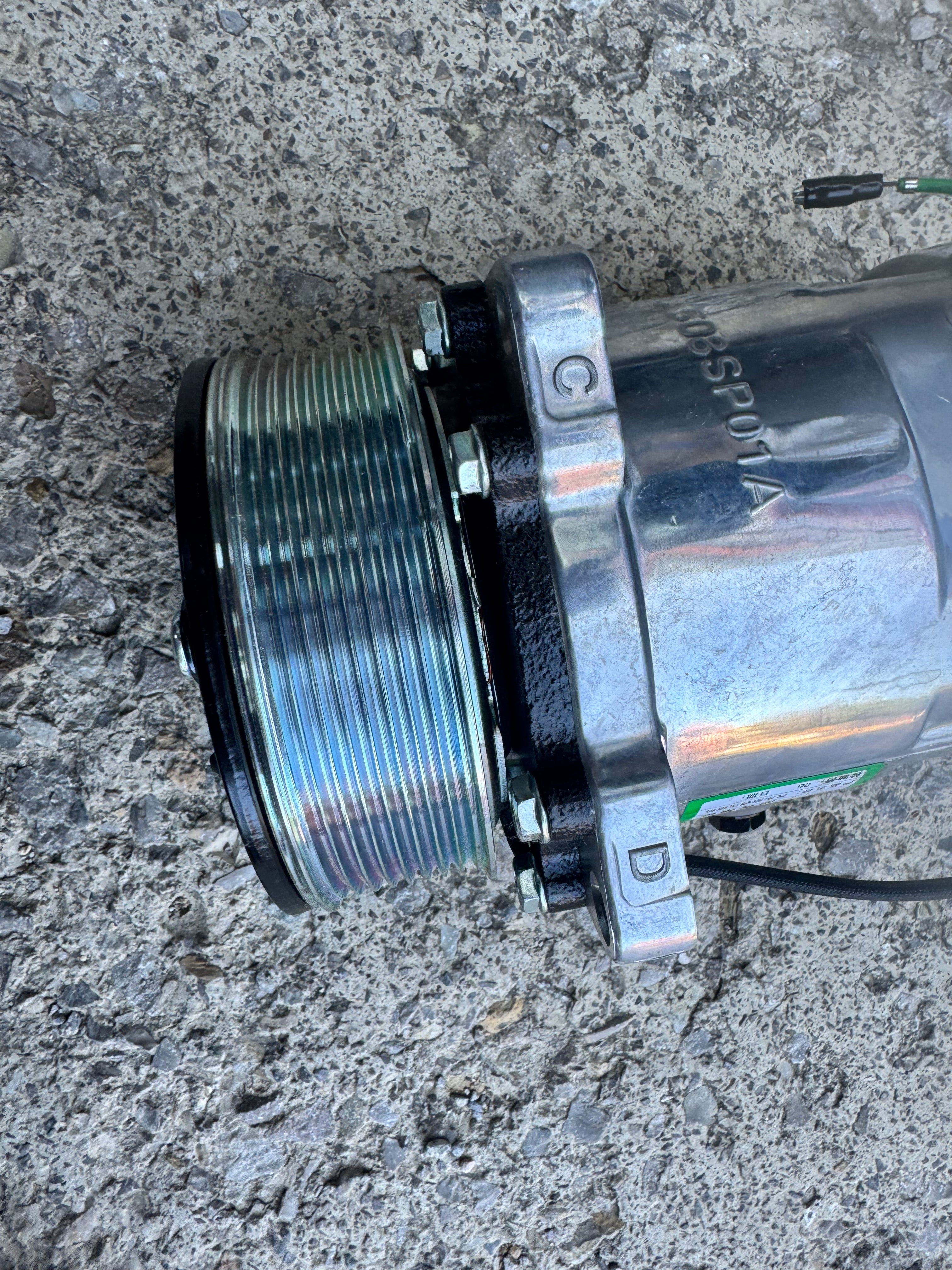 LG9704130016 Air conditioning compressor OEM