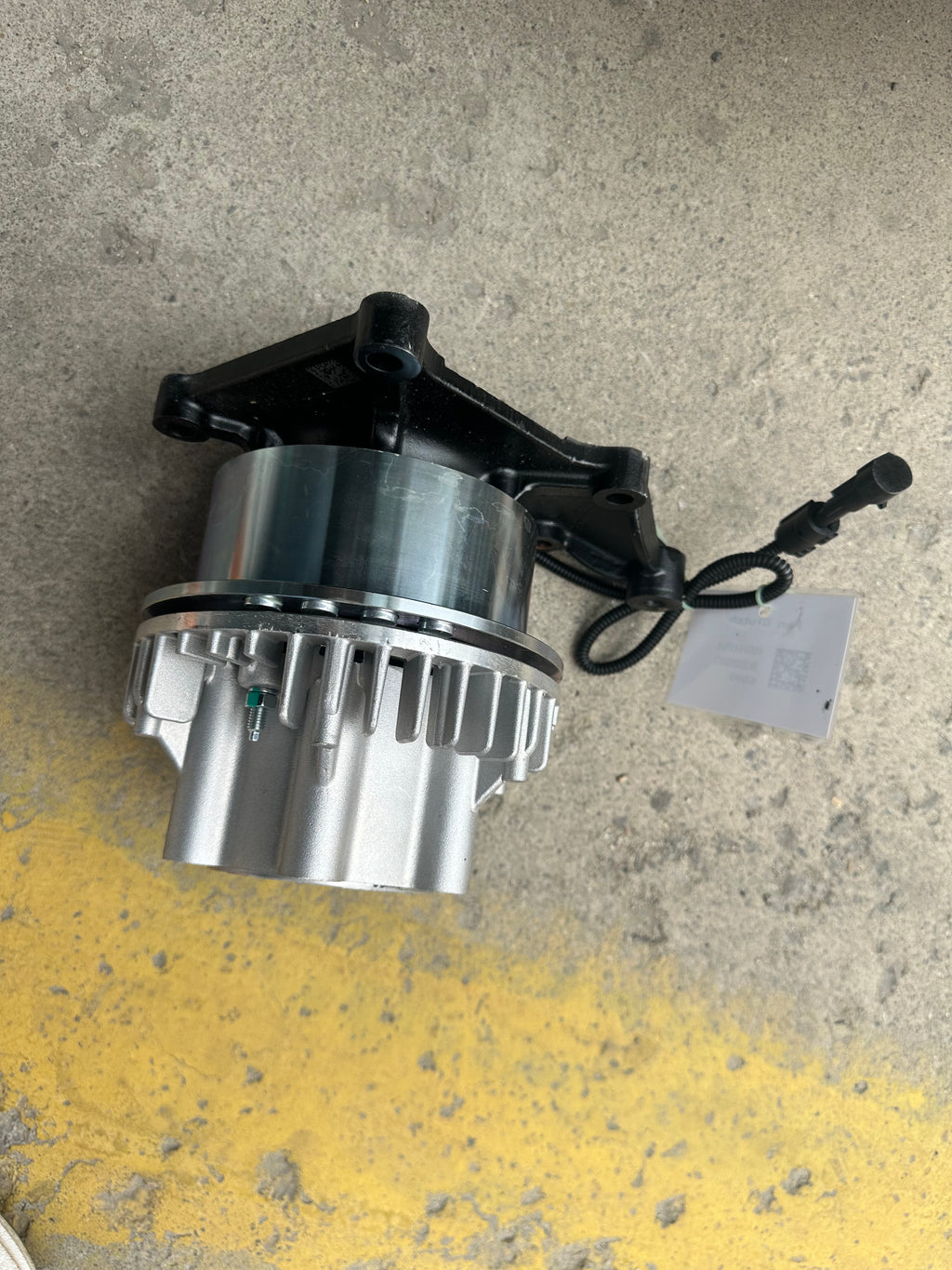 1003449754 Fan Clutch OEM
