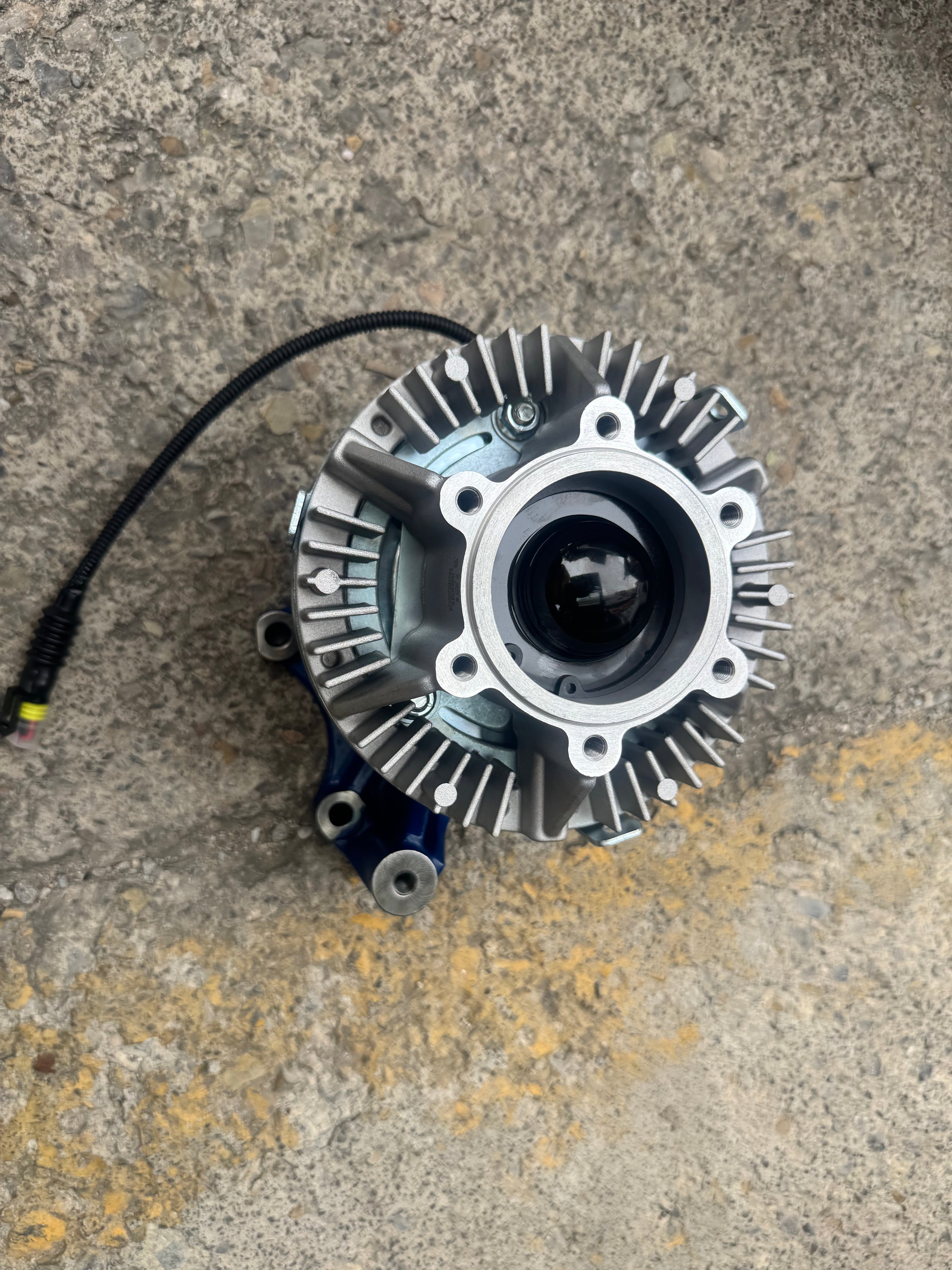 1008699768 Silicone oil fan clutch OEM