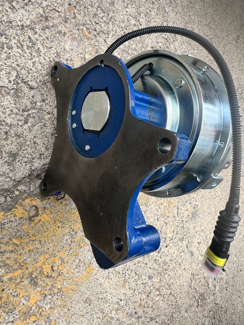1008699768 Silicone oil fan clutch OEM