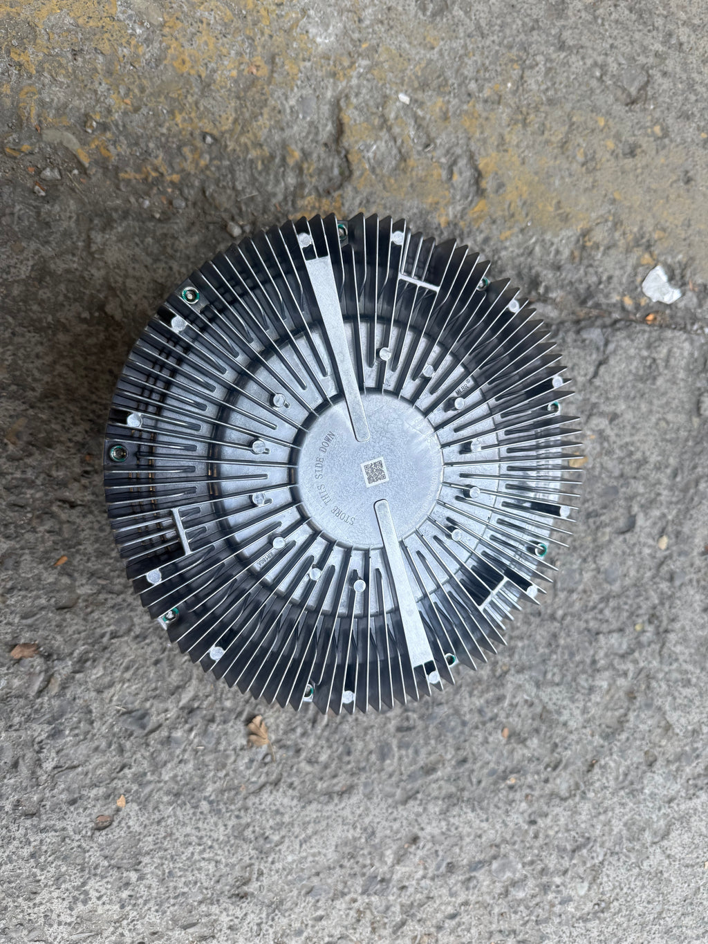 1308020-DY604 Electronic Controlled Fan Clutch OEM