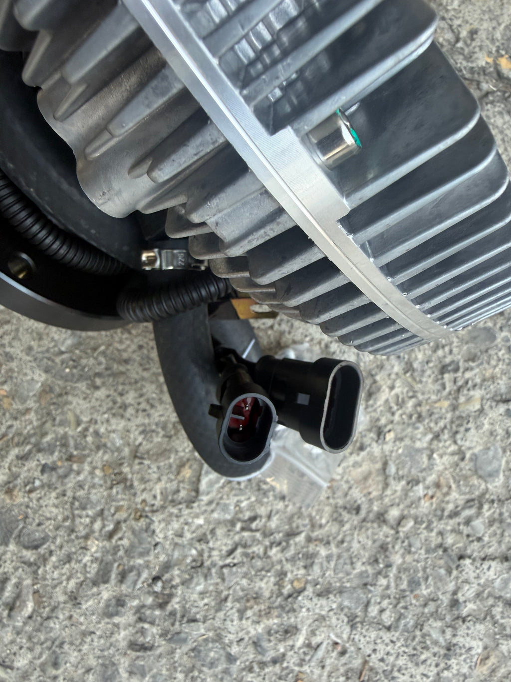 1308020-DY604 Electronic Controlled Fan Clutch OEM