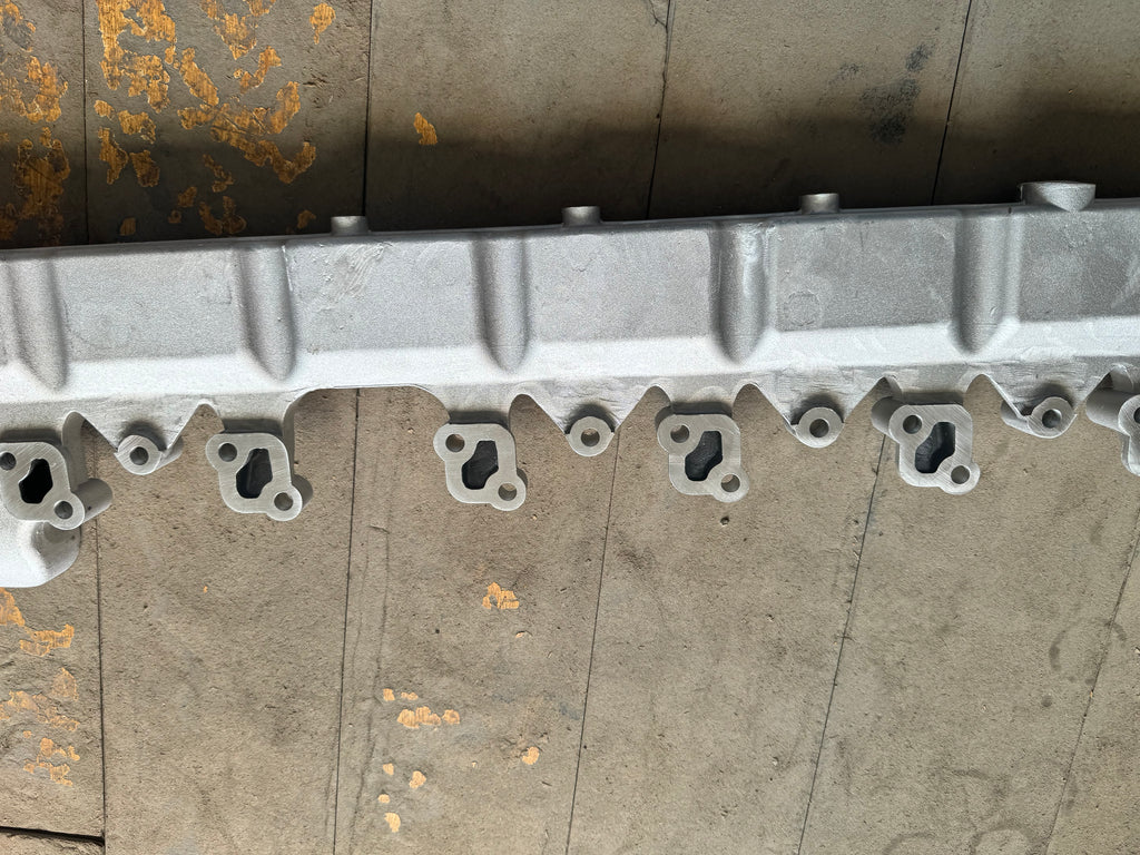 1001722231 engine outlet pipe OEM
