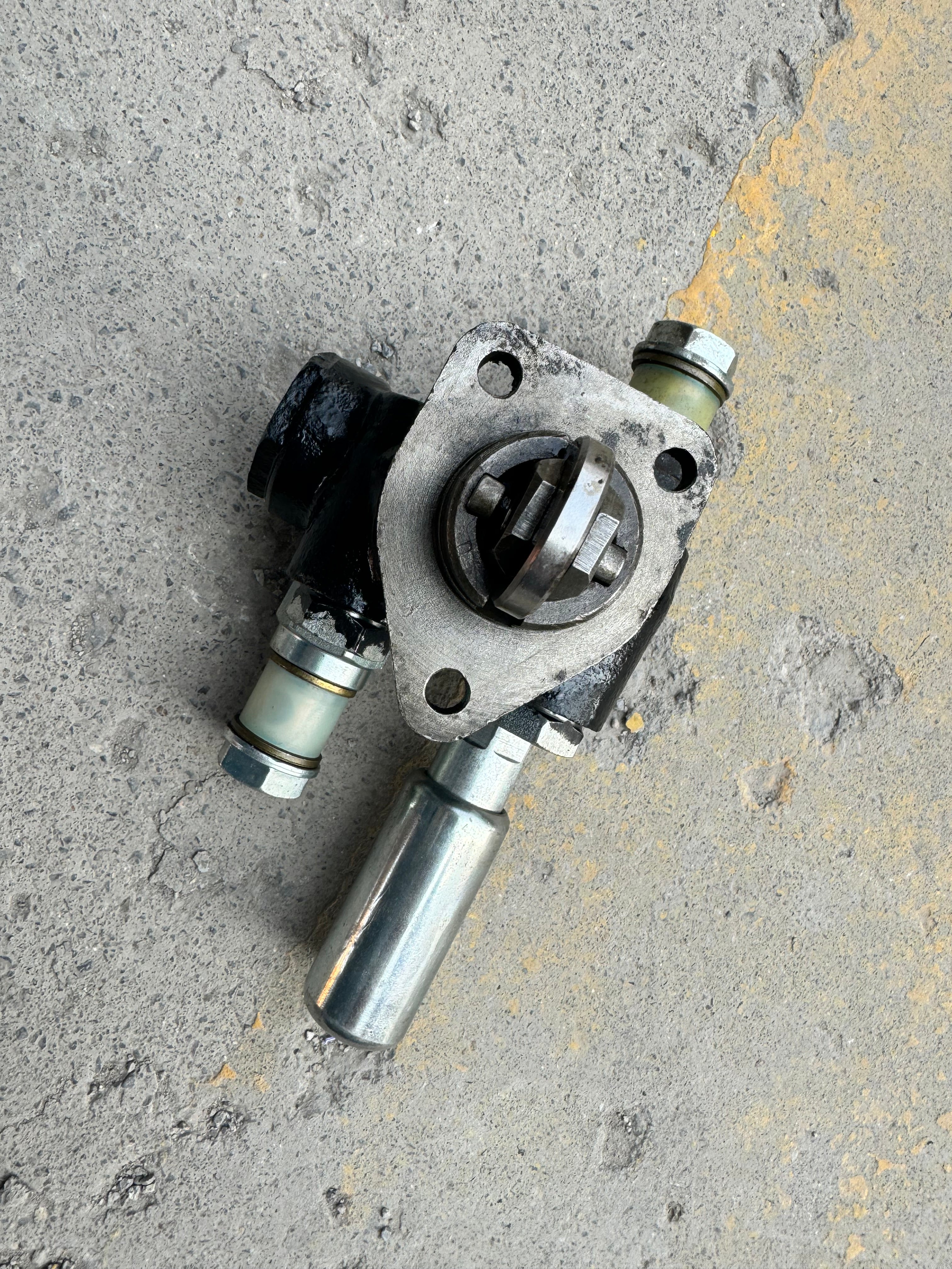 SPZ/hf2405.5-315A C27FH000025 oil transfer pump OEM