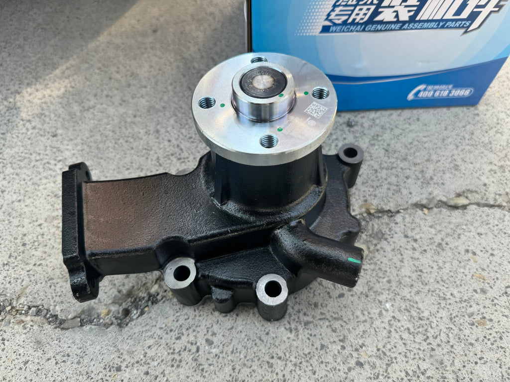 2105060132 OEM water pump