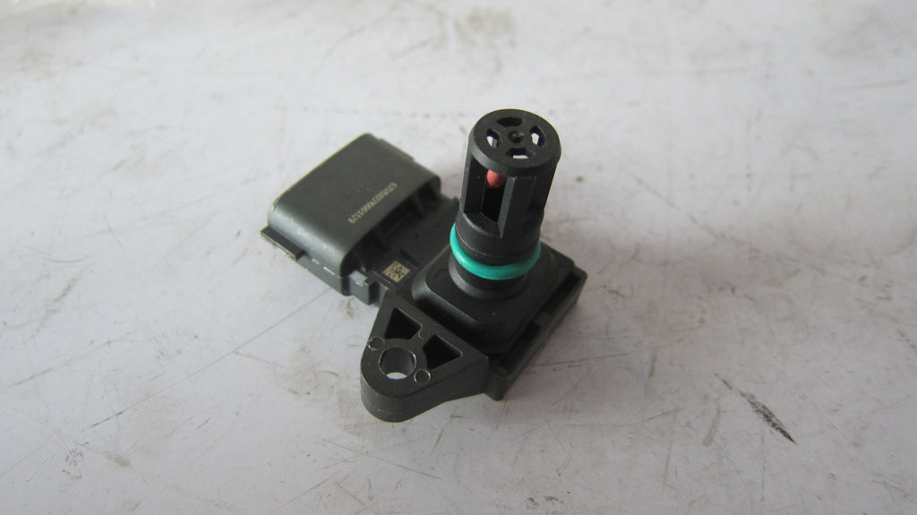 VG1099090112 A2C90896500 intake pressure sensor OEM