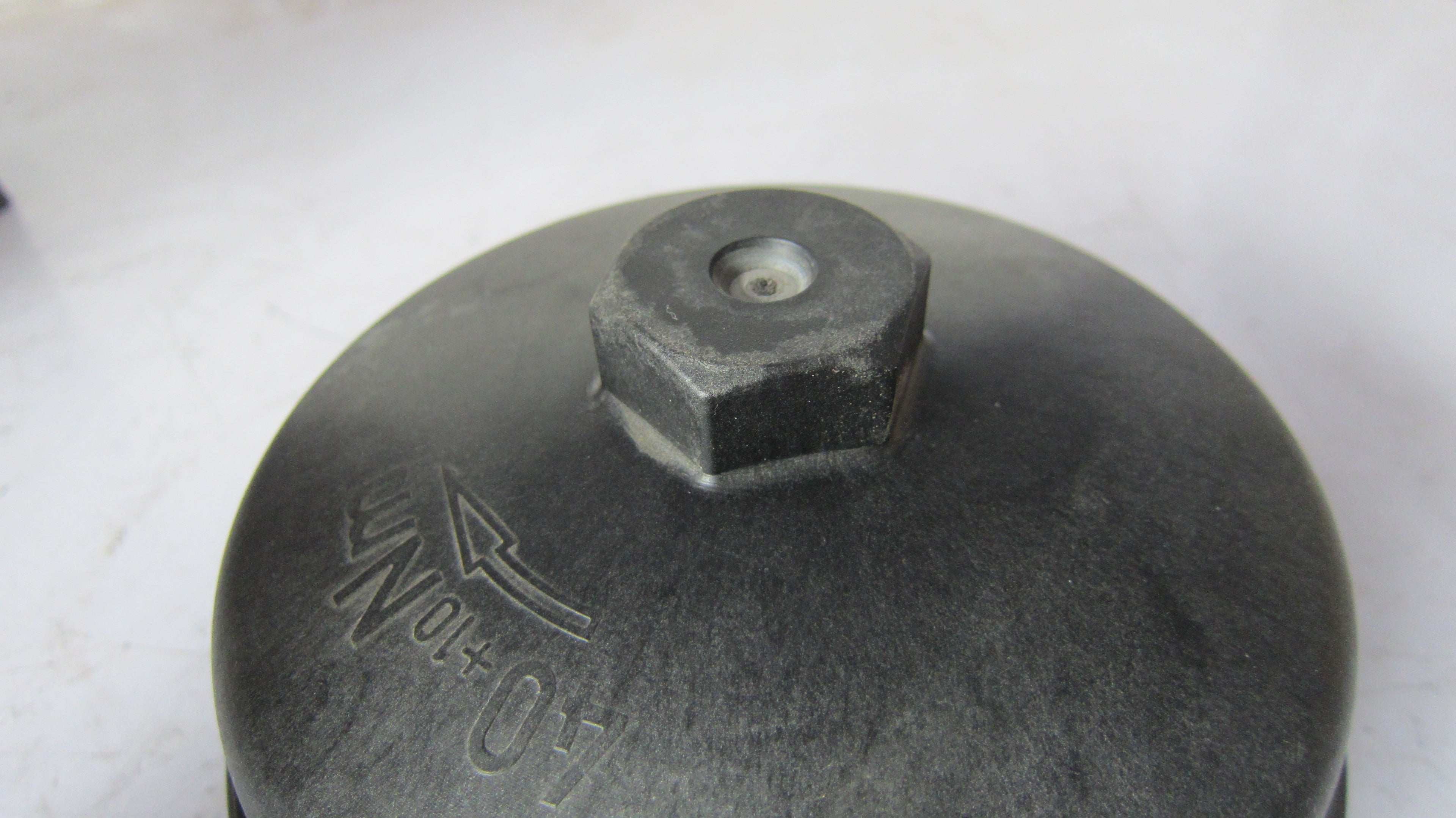 1001952611 Fuel Filter Cover OEM