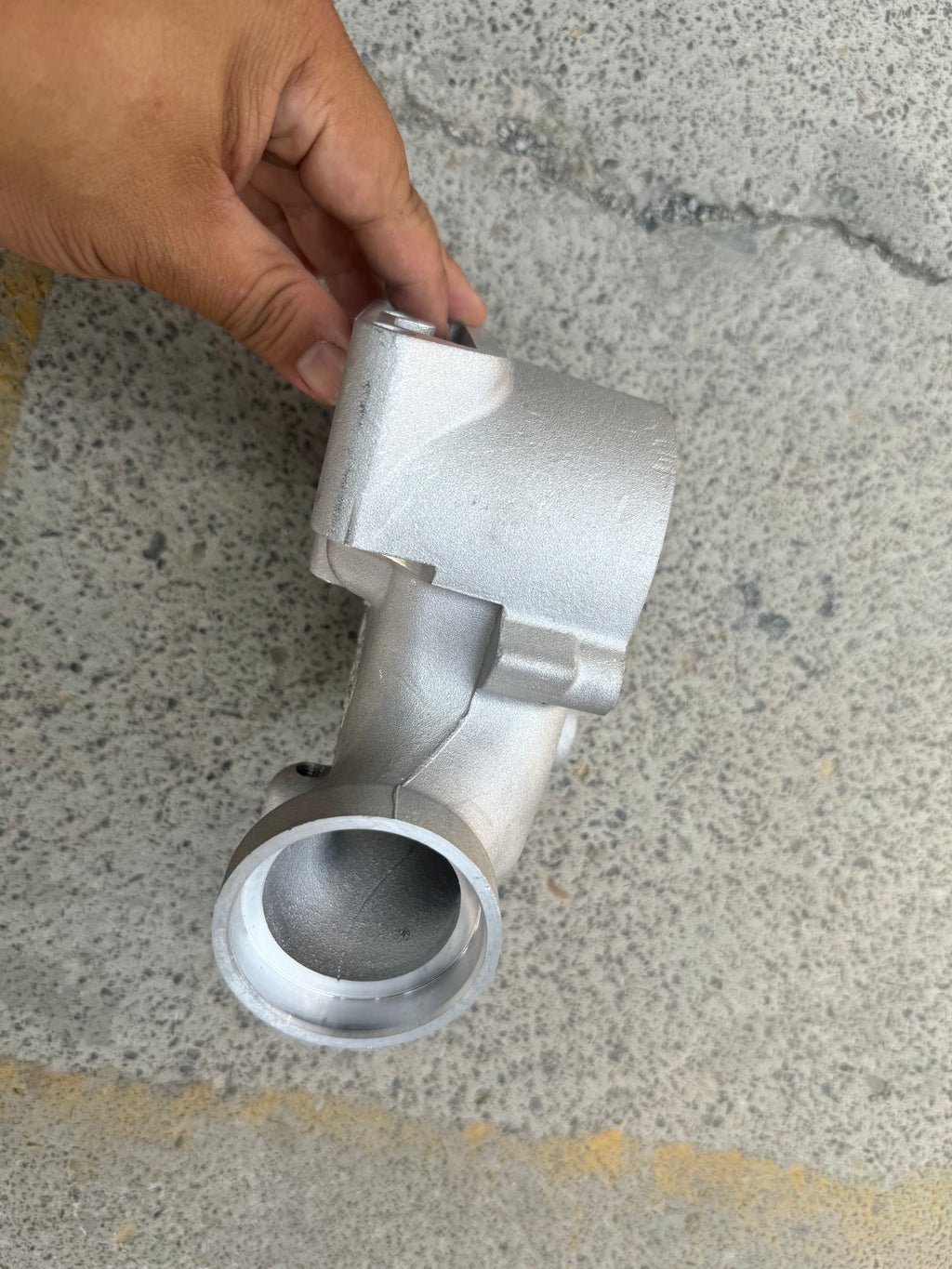 080V06404-0098 Thermostat Housing OEM
