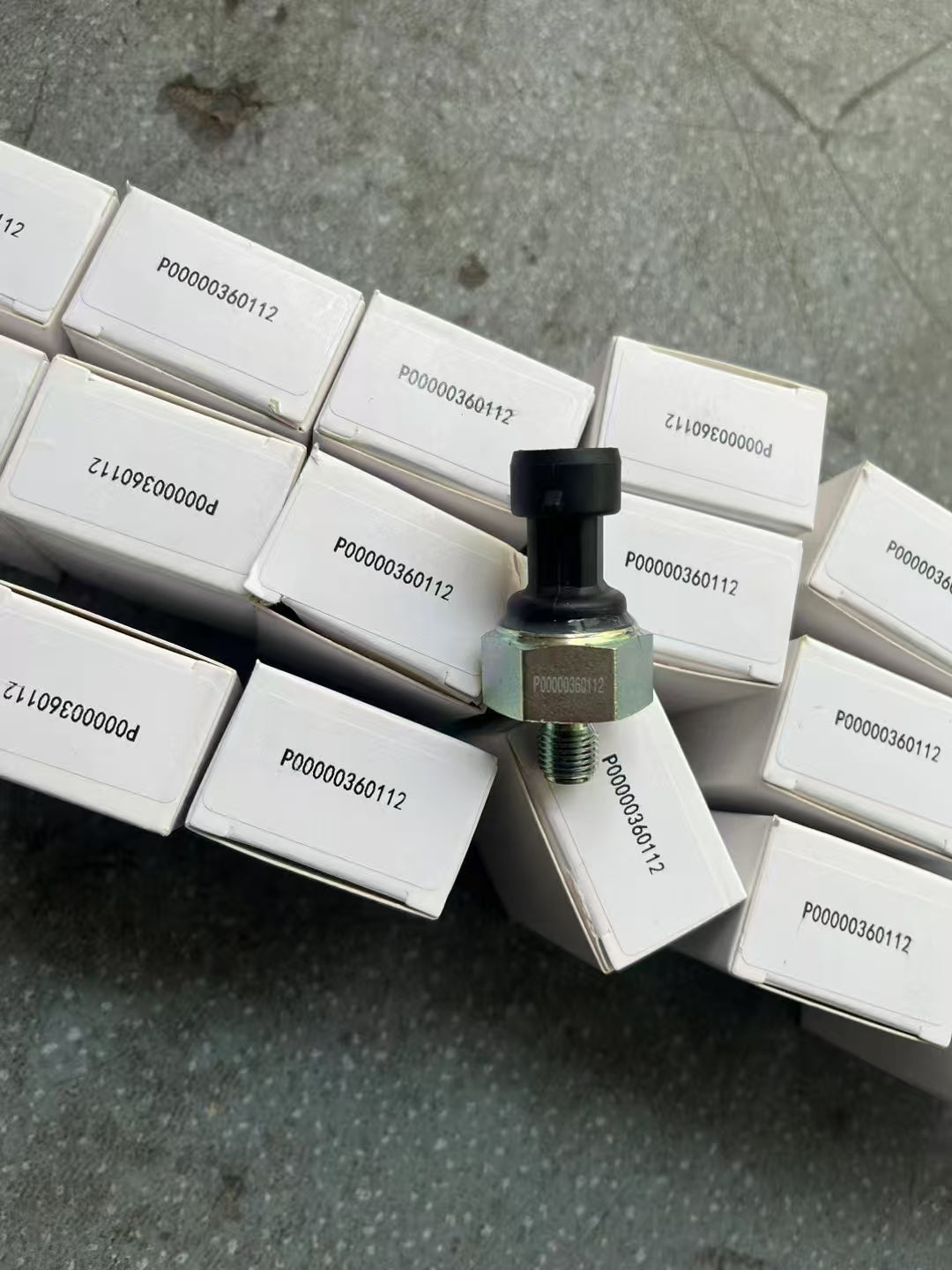 P00000360112 Oil Pressure Sensor OEM