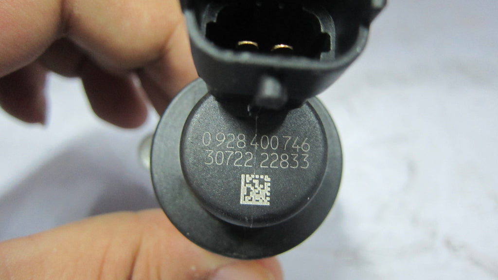 200V11103-0002 0928400746 0928400705 Flow metering unit OEM