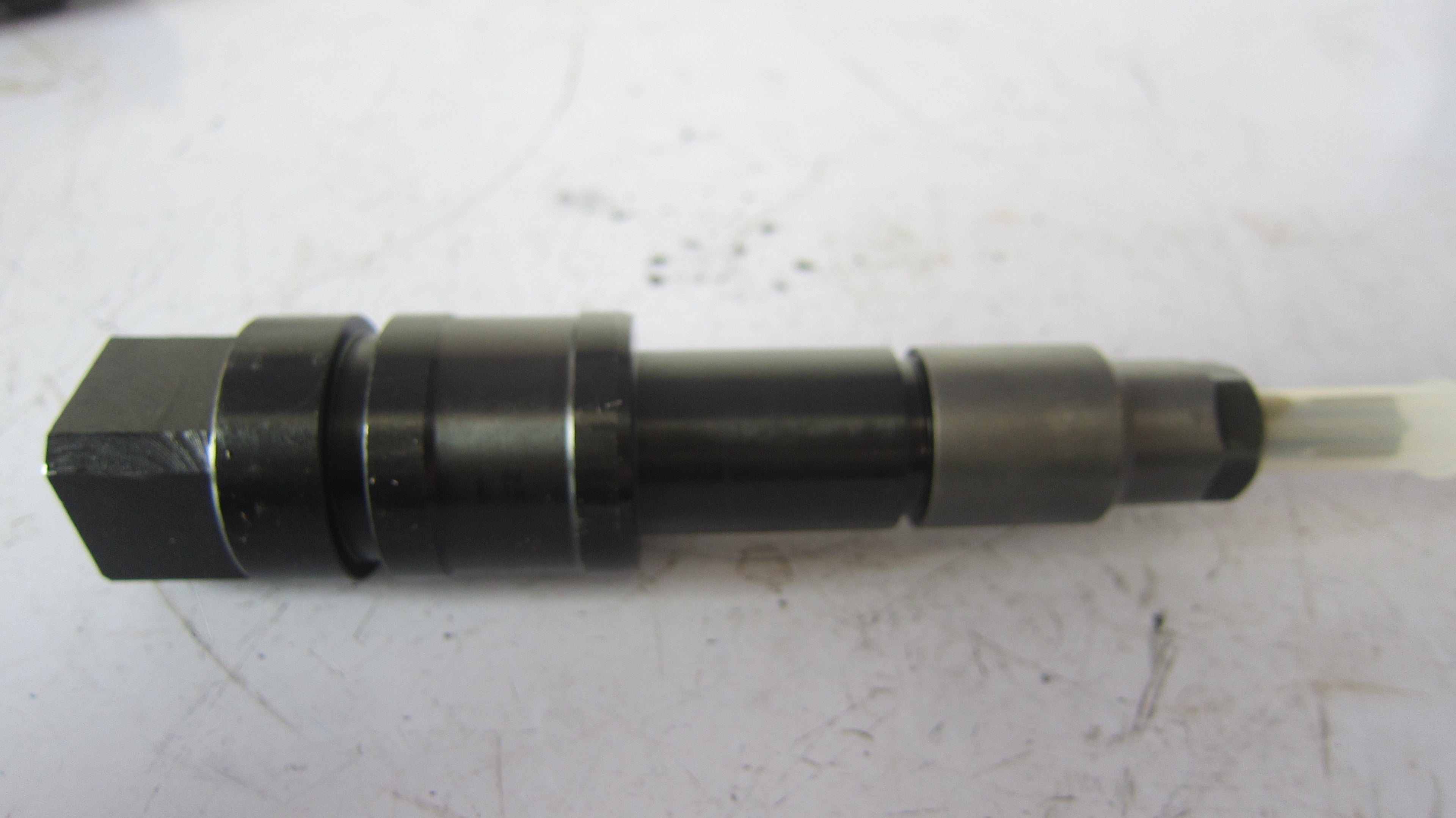 612630090022 Fuel Injector Assembly OEM
